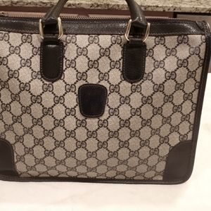 BEAUTIFUL  GUCCI VINTAGE BAG